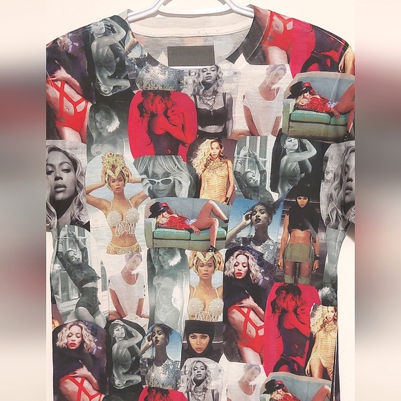 Beyoncé Women's Colorful Collage Print Short Sleeved Graphic T-shirt EUC Size M - Picture 5 of 10